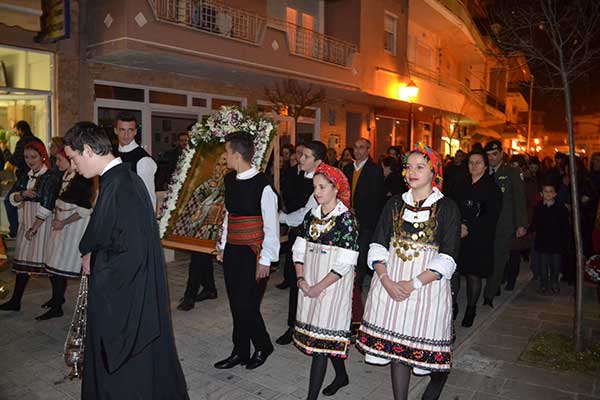 Περιφορά ιερής εικόνας Αγίου Νικολάου Κρόκου