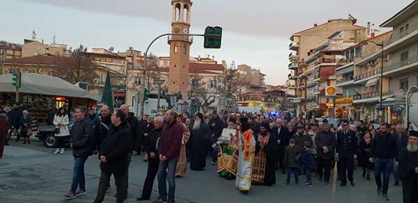 Τα Γρεβενά υποδέχθηκαν για πρώτη φορά τα Τίμια Δώρα