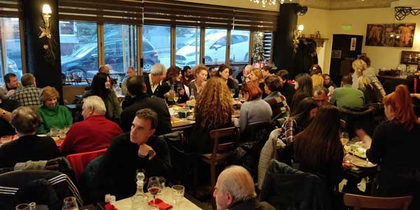 Γεύμα στο The Resto Bar στην Κοζάνη ακολούθησε μετά τον αγώνα βόλεϊ που αφιερώθηκε στη μνήμη του Ζήση Δαζάνη