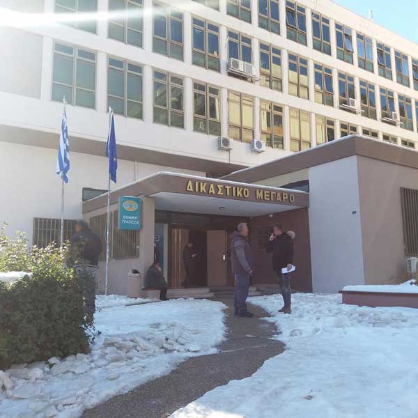 Μόνη η ΔΕΥΑΚ κατά της ΔΕΗ για το εξασθενές χρώμιο – Απόντες δήμος Κοζάνης και Περιφέρεια – Απαλλάσσεται η τέφρα ως παραπροϊόν;