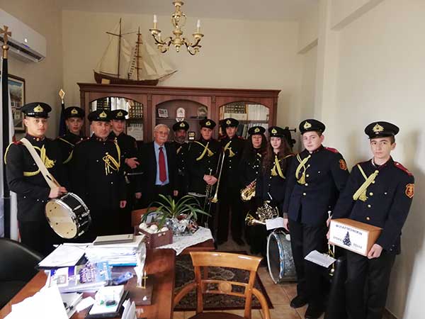 Πρωτοχρονιάτικα Κάλαντα στον Δήμαρχο Βοΐου , Δημήτρη Λαμπρόπουλο