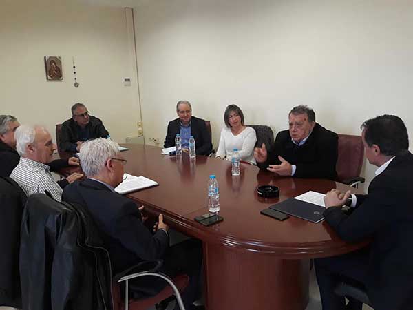 Περιφερειάρχης Δυτικής Μακεδονίας Θ. Καρυπίδης: Η βιωσιμότητα των ΔΕΥΑ απαιτεί ειδική τροπολογία ώστε κανένας πολίτης να μη στερηθεί το νερό Σύσκεψη με Δημάρχους και Προέδρους ΔΕΥΑ