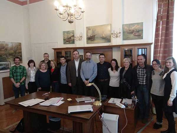 Συνάντηση με καθηγητές σχολείων που συμμετέχουν στο πρόγραμμα “Μάθημα Ηθικής Σχολικής Διατροφής” είχε ο Δήμαρχος Κοζάνης- Το Γυμνάσιο Αιανής συντονιστής του προγράμματος