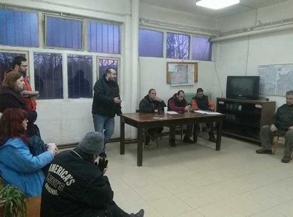 Στο χώρο του πρώην εργοστασίου ΑΕΒΑΛ και σε υπηρεσίες του δήμου Εορδαίας  περιόδευσε κλιμάκιο της Λαϊκής Συσπείρωσης