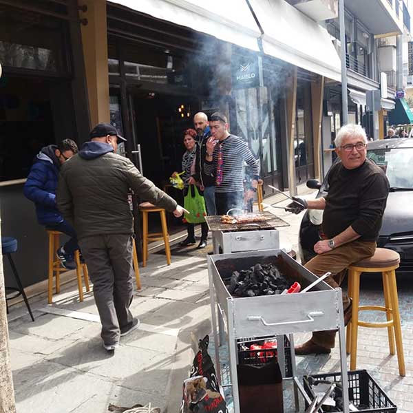 Ζεσταίνονται τα κάρβουνα στην Κοζάνη-Το έντεκα δίνει το ρυθμό