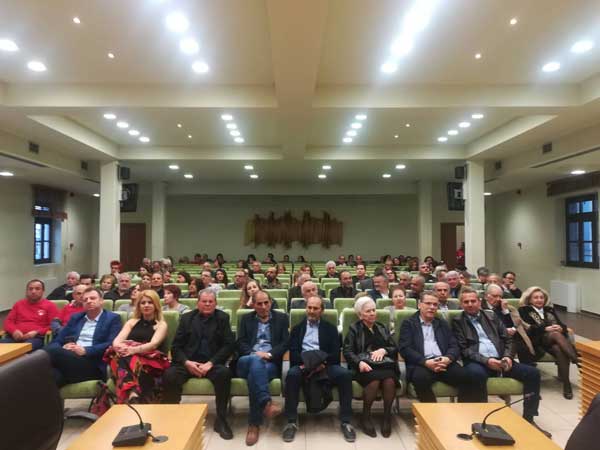 Πραγματοποιήθηκε στο Κοβεντάρειο κτίριο Κοζάνης η ημερίδα με θέμα τη δωρεά ζωής – Τρεις σύλλογοι της πόλης ένωσαν τις δυνάμεις τους για να διαδώσουν το μήνυμα της αλληλεγγύης!