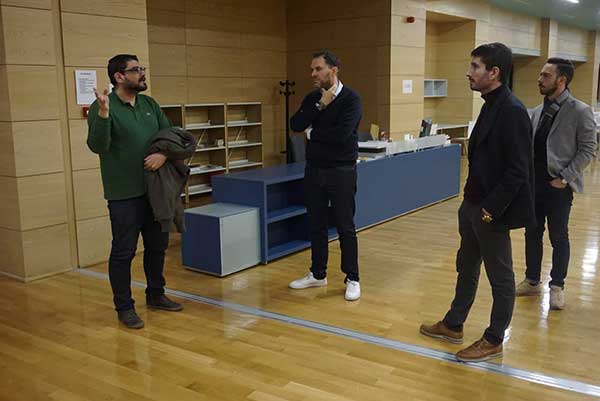 Ενημερωτική συνάντηση του υπ. Δημάρχου Περικλή Αλειφέρη με τον Πρόεδρο και τον Αντιπρόεδρο της Κοβενταρείου  Βιβλιοθήκης