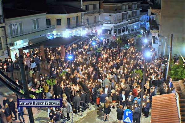 H Αναστάσιμη Ακολουθία στην Κεντρική Πλατεία Σερβίων