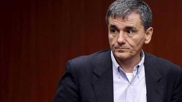 Ο Ευκλείδης Τσακαλώτος την Παρασκευή στην Δεσκάτη στο έθιμο της «Ανδρομάνας»