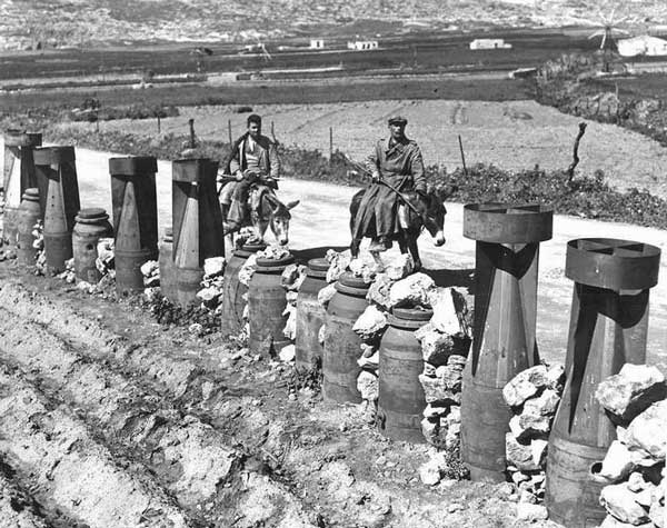 Σαν σήμερα ο βομβαρδισμός της Κοζάνης, 10 Απριλίου 1941 – Η Ματίνα Μόμτσιου μιλά για τη Νταϊάντα της