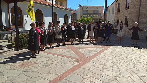 Πανηγυρίζει η Καρυδίτσα