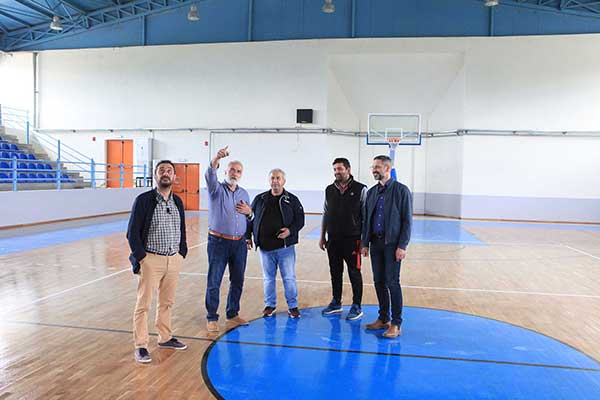 Ξαναγεννήθηκε το κλειστό του Αγίου Δημητρίου και παραδίδεται για αθλητική χρήση