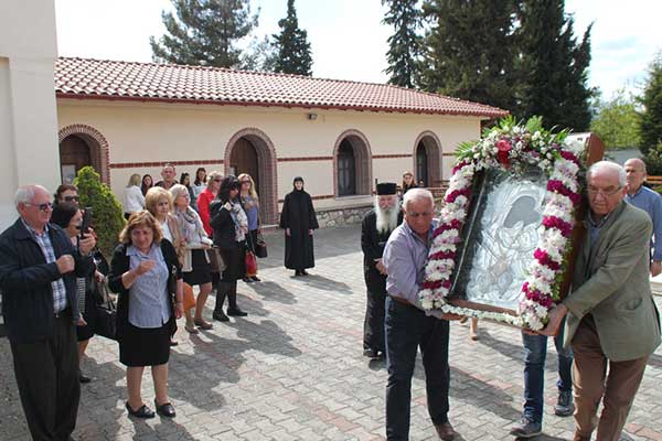 Η αναχώρηση της εικόνας της Παναγίας από το μοναστήρι Ζιδανίου, για την Κοζάνη (φωτογραφίες)