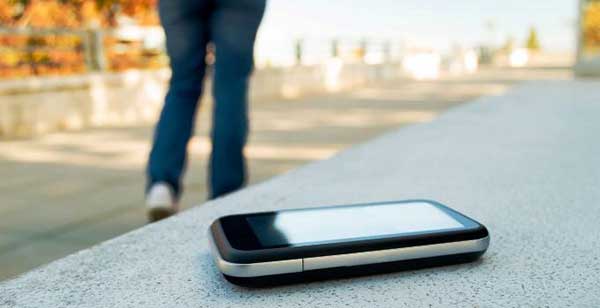 Χάθηκε κινητό τηλέφωνο iphone στην περιοχή της Νεράιδας