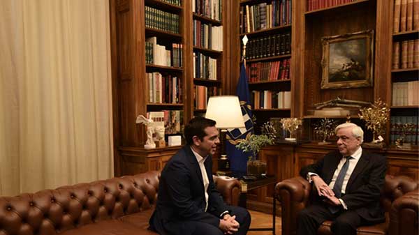 Παραιτήθηκε η κυβέρνηση Τσίπρα – Πρόωρες εκλογές τον Ιούλιο