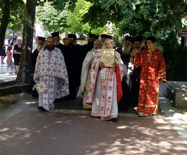 Αναχώρηση της Τίμιας Κάρας του Οσίου Νικάνορος και πενταετές μνημόσυνο Μακαριστού Σεργίου