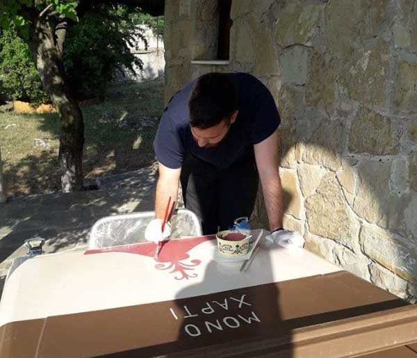 Η εθελοντική δράση πολιτών Σιάτιστας έκανε τους κάδους, έργο τέχνης. Φωτογραφίες
