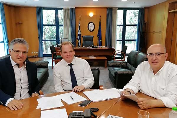 Επίσκεψη στον Υπουργό Μεταφορών για το θέμα των διοδίων στη Σιάτιστα