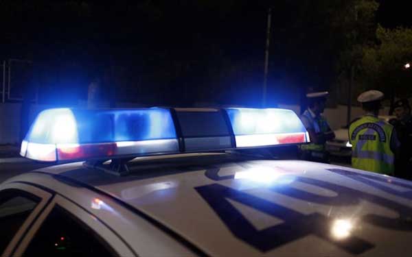 Ι.Χ. με βουλγάρικες πινακίδες τράκαρε με περιπολικό-Διέφυγε ο οδηγός