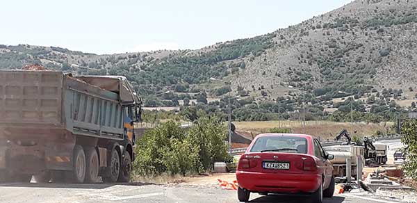 Συνεχίζονται οι εργασίες στα διόδια της Σιάτιστας