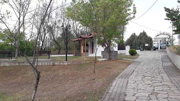 Φθινοπωρινό σκηνικό στο πάρκο Ηπειρωτών Κοζάνης-Μια όαση πρασίνου, ένας τόπος αναψυχής