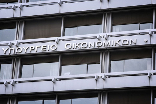 Επίδομα 800 ευρώ: Περισσότεροι οι δικαιούχοι
