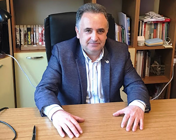 ΔΗΜΤΟ ΝΔ Γρεβενών: “Δεν νοείται σε παραμεθόριες περιοχές, όπως ο Νομός Γρεβενών, να κλείνουμε Κέντρα Παρουσίασης Νεοσυλλέκτων και να τα μετατρέπουμε σε κέντρα υποδοχής μεταναστών” …