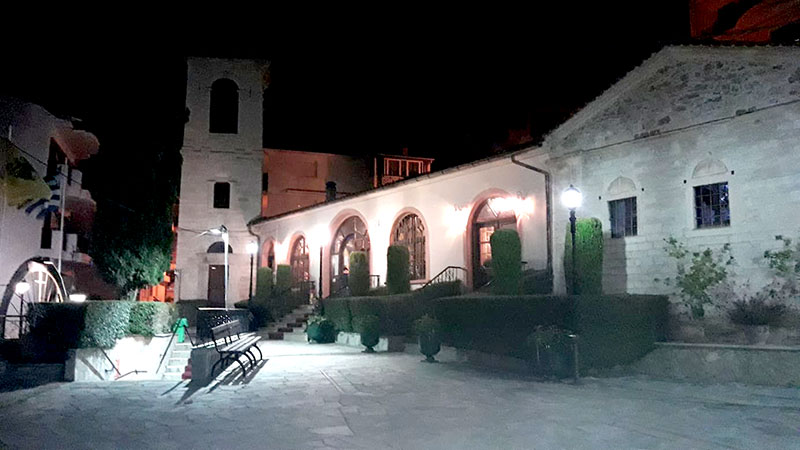 Τελέστηκε ο πανηγυρικός εσπερινός στους Αγίους Αναργύρους Κοζάνης