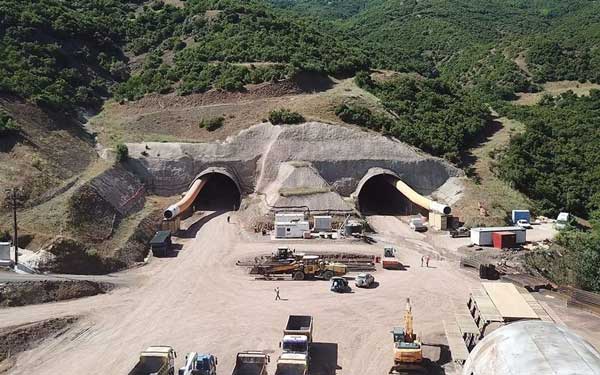 Γεωργία Ζεμπιλιάδου:Οι πρόσφυγες στον ορεινό όγκο, ο Ε65 που εγκαταλείπεται, η απομόνωση της Δεσκάτης οδηγούν σε μαρασμό τα Γρεβενά