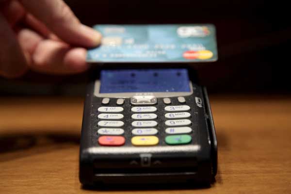 Ποιες e-αποδείξεις σας γλιτώνουν από φόρο – Οι «δεξαμενές» για να ψαρέψετε το αφορολόγητο