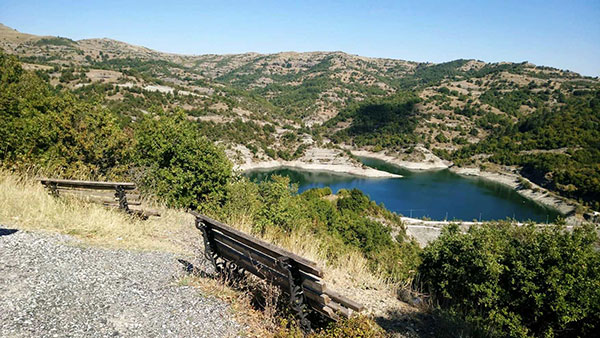 Οριστική λύση στα προβλήματα της Α.Ε. Διαχείρισης Αξιοποίησης Υδάτινου Δυναμικού Τεχνητής Λίμνης Πραμόριτσας, σχεδιάζει η Περιφέρεια Δ. Μακεδονίας