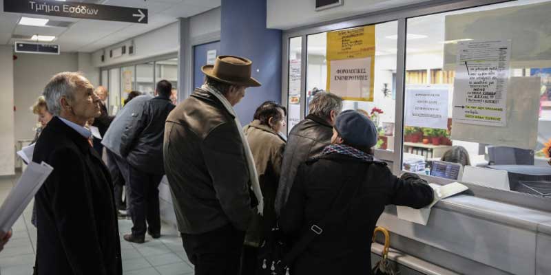 Τέλος η ταλαιπωρία στις εφορίες για ληξιαρχικές πράξεις από 1η Δεκεμβρίου- Ξεκινά η διασύνδεση της ΑΑΔΕ με το Μητρώο Πολιτών