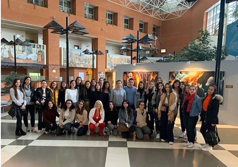 Οι πρωτοετείς φοιτητές του τμήματος Εργοθεραπείας του Πανεπιστημίου Δ. Μακεδονίας επισκέφτηκαν το Σύλλογο ΑμεΑ Δυτικής Μακεδονίας, την Κιβωτό ΑμεΑ και τους Ταξιδευτές της Ελπίδας