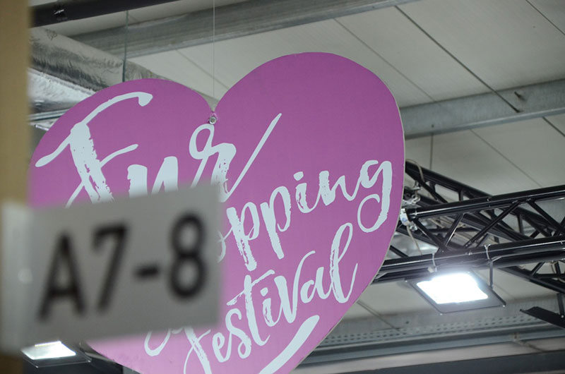 Με 232 επισκέπτες άνοιξε την πρώτη ημέρα το 4ο Fur Shopping Festival (φωτογραφίες)