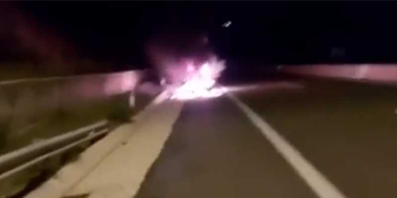 Εγνατία: «Λαμπάδιασε» ΙΧ στα Γρεβενά
