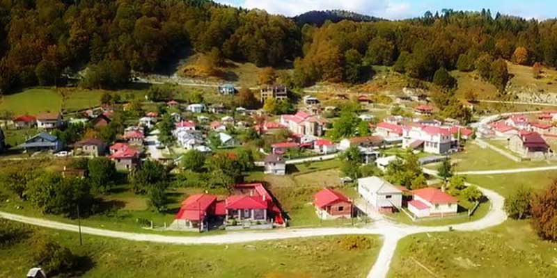 Μπάρμπεκιου για ντόπιους και πρόσφυγες στην Κοτύλη Καστοριάς