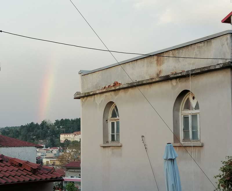 Το ουράνιο τόξο στην Κοζάνη το πρωί της Πέμπτης