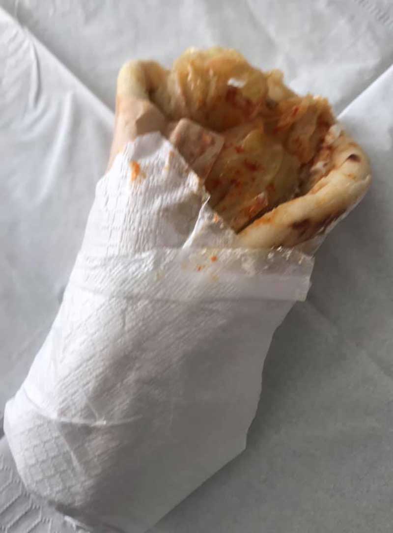 Στον  Πατσώνα  γιαπράκια και σε πίτα!