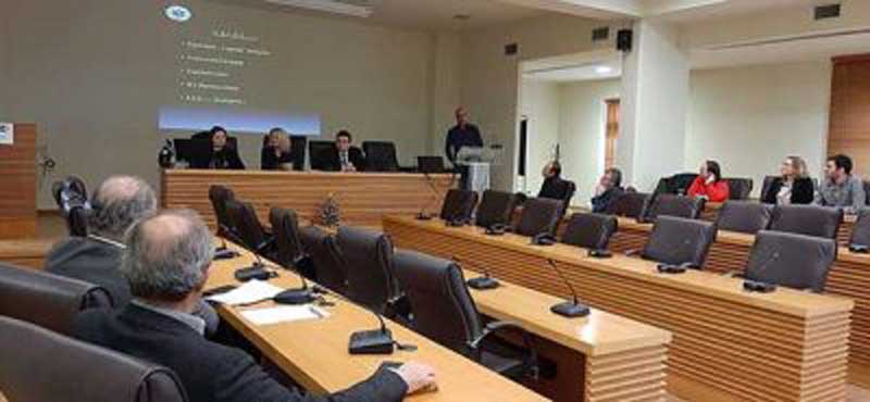 “Αλκοολ και εφηβεία” , ημερίδα στην Κοζάνη: Στα 12,2 έτη ξεκινά η κατανάλωση αλκοόλ στα αγόρια , στα  13,5 στα κορίτσια