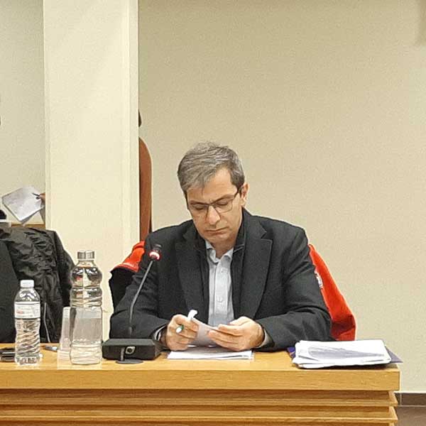 Θόδωρος Θεουδουλίδης: «Από τα ελάχιστα ιδρύματα της χώρας χωρίς εσωτερική πιστοποίηση με έναν από τους χειρότερους δείκτες σε αντιστοιχία φοιτητών -καθηγητών»