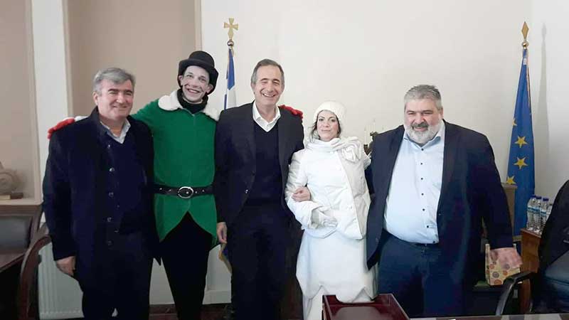 Πρωτοχρονιάτικα κάλαντα και ευχές στον Δήμαρχο Εορδαίας