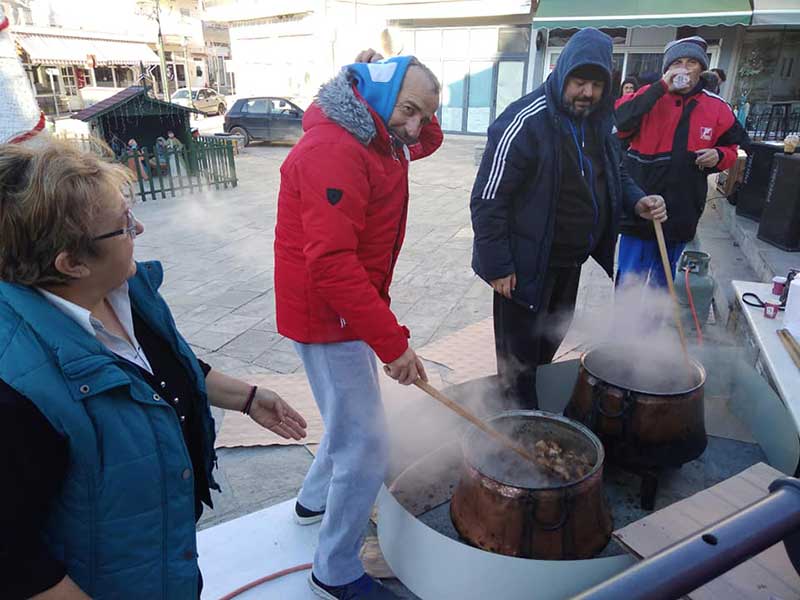 Γιορτή τσιγαρίδας στον Κρόκο σε δριμύ ψύχος