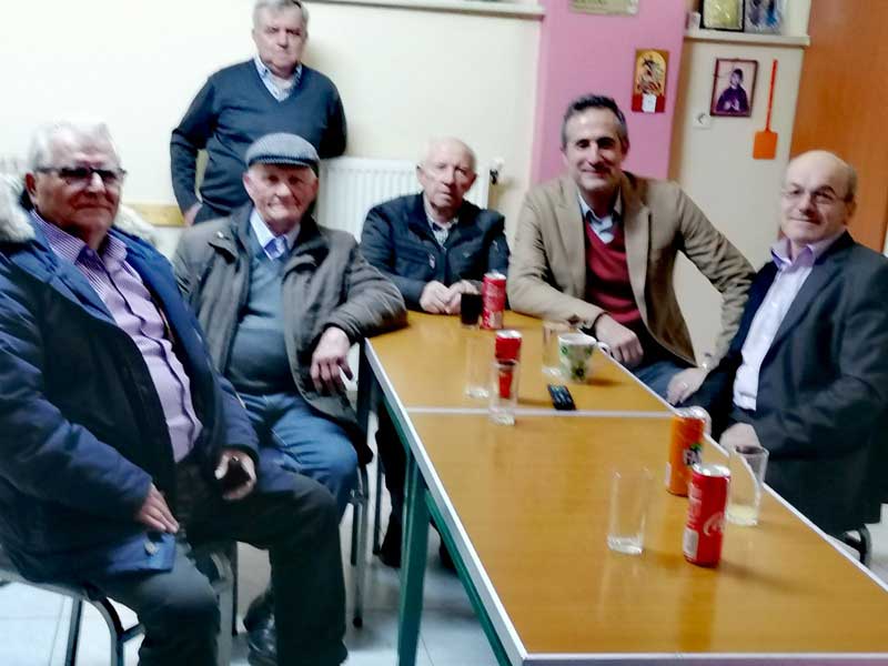 Ευχές Βουλευτή Ν. Κοζάνης Στάθη Κωνσταντινίδη για τη νέα χρονιά, με φίλους από την περιοχή των Καμβουνίων