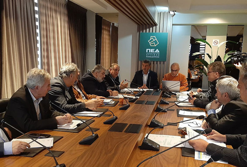 Ανθρωπιστική βοήθεια της ΠΕΔ Δυτικής Μακεδονίας στην Αλβανία – Ημερίδα στην Πτολεμαΐδα για τη μεταλιγντιτική περίοδο