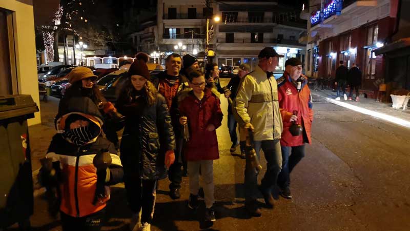 Με τα κουδούνια στους δρόμους της Σιάτιστας
