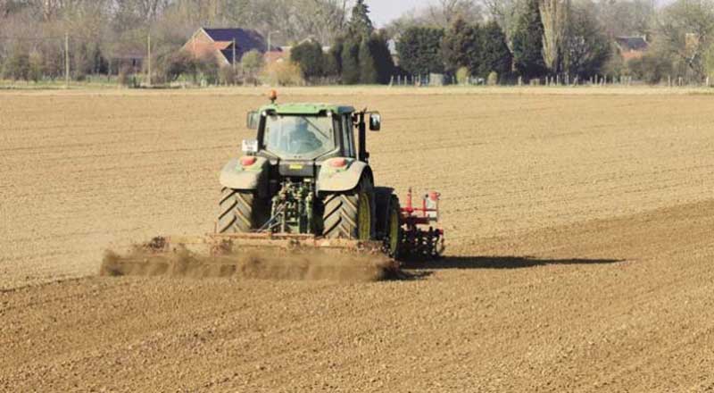 Στη Δυτική Μακεδονίας οι χαμηλότερες τιμές αγροτικής γης – Έχασε το 1/5 της αξίας της μέσα σε μια οκταετία