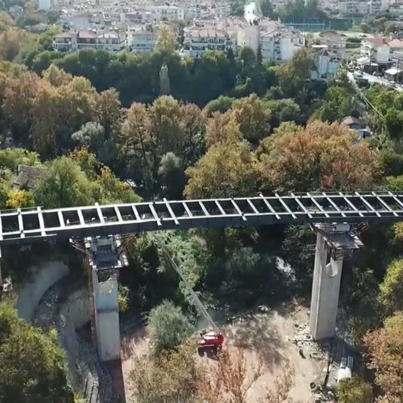 Απόπειρα αυτοκτονίας 47χρονου στη Βέροια από υπό κατασκευή γέφυρα-Δίωξη στον εργολάβο για παντελή έλλειψη μέτρων ασφαλείας