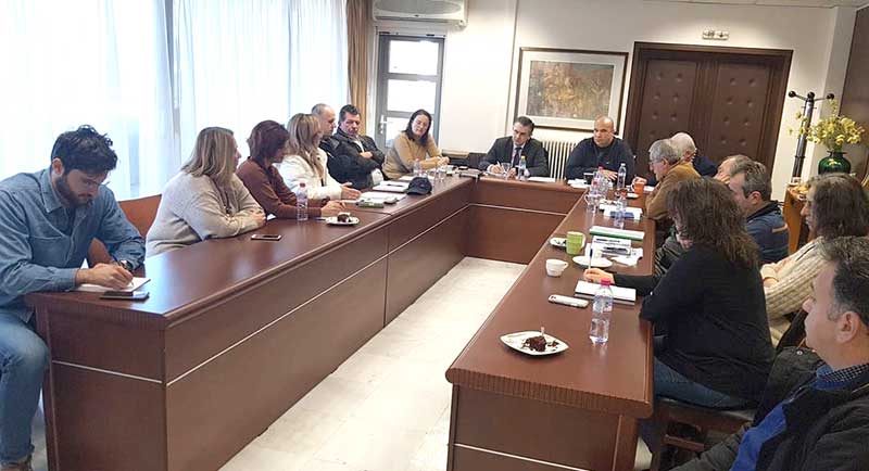Σύσκεψη στην περιφέρεια για έργα υποδομής αναπτυξιακού-οικονομικού ενδιαφέροντος ιδιωτών, κοινωνικού ενδιαφέροντος και πολιτισμού
