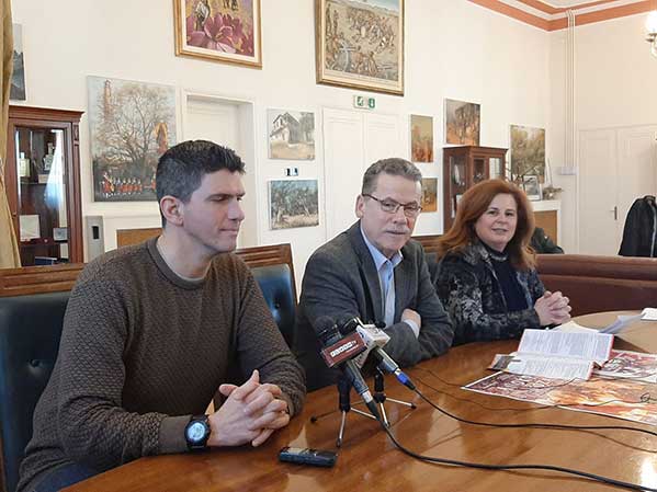 Αποκριά 2020 στην Κοζάνη με video wall, εικόνες από τα παλιά και το τρανό κιχί- Apokria GO!