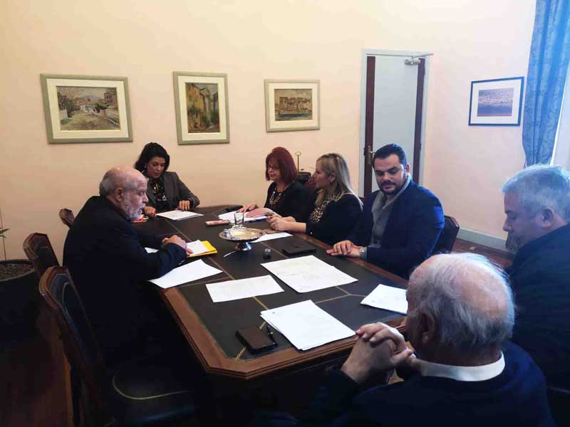 Kέρκυρα: Ανοίγει ο δρόμος για μεταφορά σκουπιδιών στην Κοζάνη & εργοστάσιο